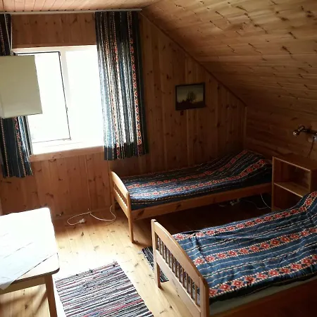 Rajasoo Ou Albergue Valaste